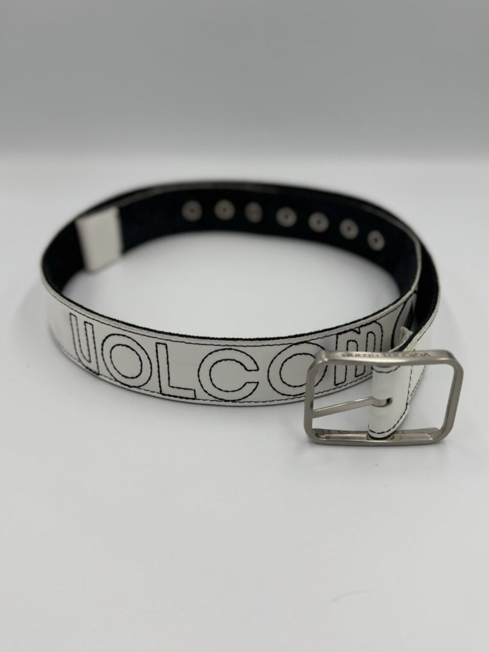 Volcom Vintage Y2K Reversible Leather Canvas Belt